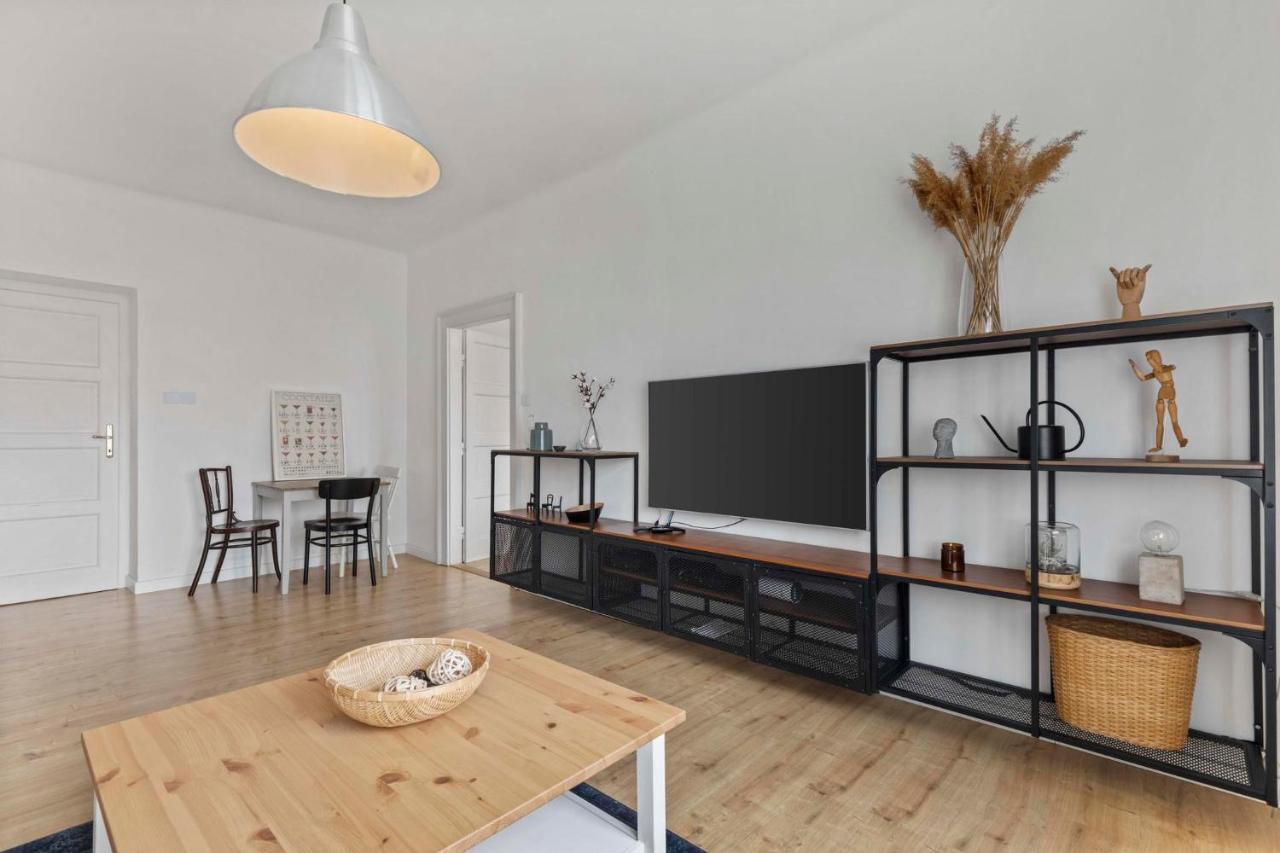Ah Legionarska Apartment
