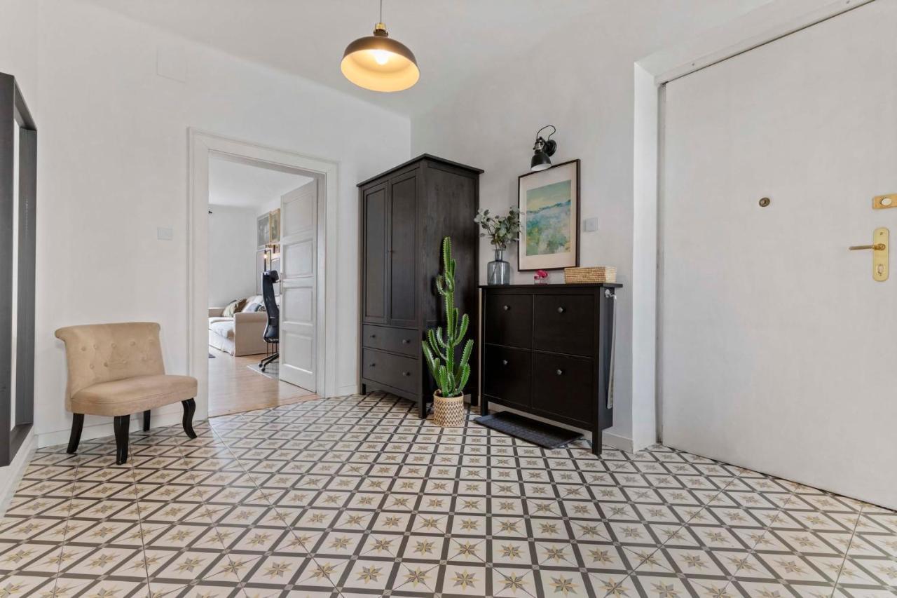 Ah Legionarska Apartment *